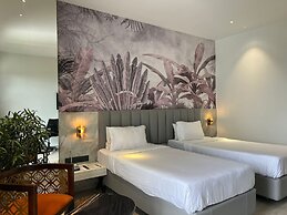 The Hans Hotel - Hubli