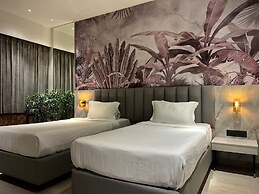 The Hans Hotel - Hubli