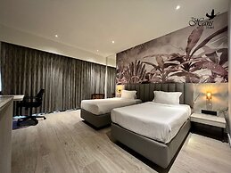 The Hans Hotel - Hubli