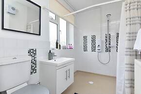 Suspire House -sleeps6-garden-bbq-coastal Retreat