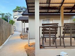 Chumphon Cabana Resort