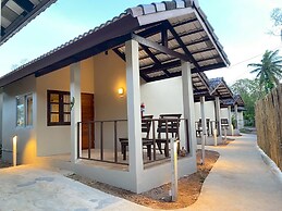 Chumphon Cabana Resort