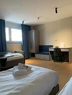 Mooncity Hotel & Boardinghouse