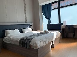 Mooncity Hotel & Boardinghouse