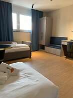 Mooncity Hotel & Boardinghouse