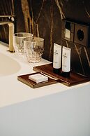 META SUITES historic city living