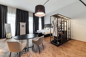 META SUITES historic city living