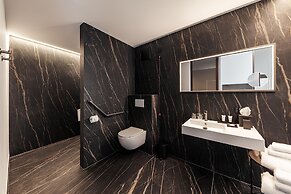 META SUITES historic city living