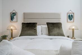 PREMIUM 2Bed in Canary Wharf with VIEWS