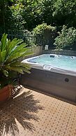 Family Apartment,rapallo,beautiful Jacuzzi