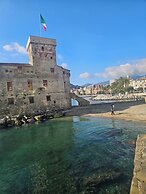 Rapallo 2-bed Apt, Sleeps 5 With Hot Tub