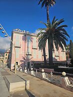 Rapallo 2-bed Apt, Sleeps 5 With Hot Tub