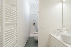 Rooftop Nest in Como City Center