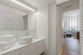 Rooftop Nest in Como City Center