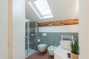 Rooftop Nest in Como City Center