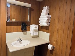 Jake's Corner Motel