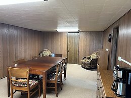 Jake's Corner Motel