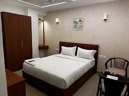 Royal Luxe Business Class Hotel