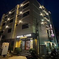 Royal Luxe Business Class Hotel