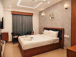 Royal Luxe Business Class Hotel