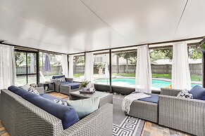 Screened Lanai + Fenced Yard: Luxe Orlando Home