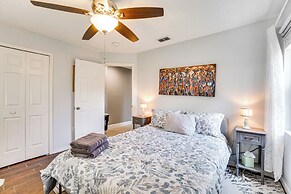 Screened Lanai + Fenced Yard: Luxe Orlando Home