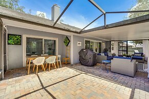 Screened Lanai + Fenced Yard: Luxe Orlando Home