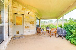 Cedar Park Home w/ Outdoor Oasis - 5 Mi to Lake!