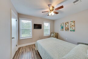 Quaint Augusta Townhome: 3 Mi to the Masters!