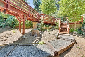 1 Mi to Lake: Crestline Cabin w/ Deck + Gas Grill!
