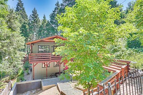 1 Mi to Lake: Crestline Cabin w/ Deck + Gas Grill!