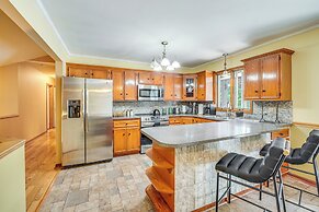 Pool, Yard & Game Room: Family Home in Kunkletown