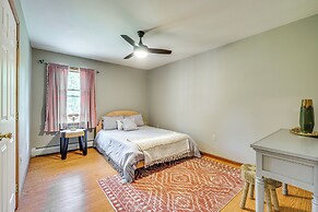 Pool, Yard & Game Room: Family Home in Kunkletown