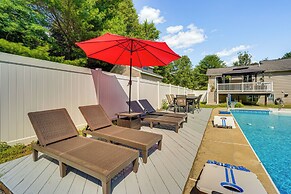 Pool, Yard & Game Room: Family Home in Kunkletown