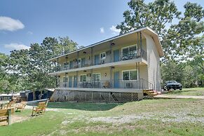 Pool & Dock Access: Apt on Table Rock Lake