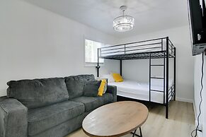 Pool & Dock Access: Apt on Table Rock Lake