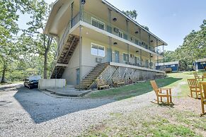 Table Rock Lake Condo: Boat, Fish, Swim!
