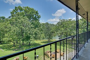 Table Rock Lake Condo: Boat, Fish, Swim!