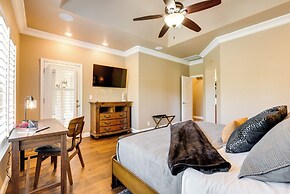 Clovis Retreat w/ Patio & Yard ~ 3 Mi to Old Town!