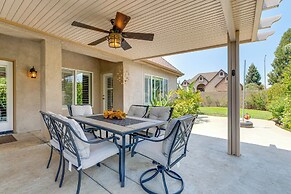Clovis Retreat w/ Patio & Yard ~ 3 Mi to Old Town!