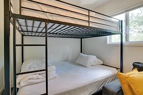 Table Rock Lake Condo: Community Dock & Pool