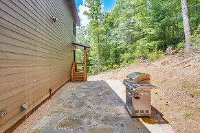 Modern Hiker's Haven w/ Dupont State Forest Views!