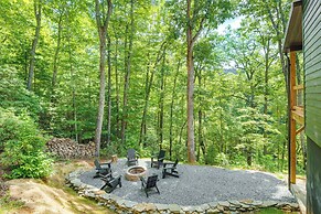 Modern Hiker's Haven w/ Dupont State Forest Views!