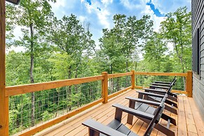 Modern Hiker's Haven w/ Dupont State Forest Views!