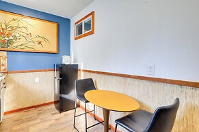 Private Hot Tub: Grove Cabin Near Grand Lake