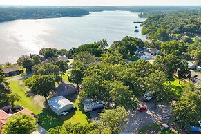 Private Hot Tub: Grove Cabin Near Grand Lake