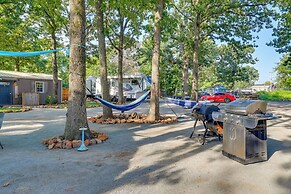 Private Hot Tub: Grove Cabin Near Grand Lake