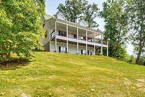 Hiawassee Hideaway: Hot Tub, Lake & Mountain Views
