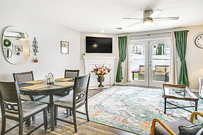 6 Mi to Dtwn: Dog-friendly Clarksville Home!