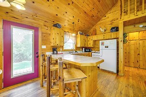 Picturesque Oklahoma Cabin on 80 Acres w/ Views!